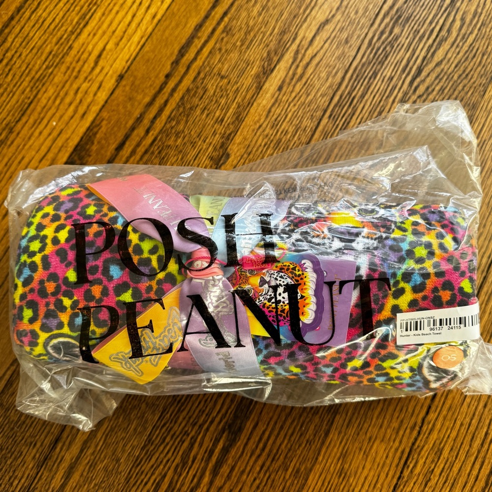 Posh Peanut x Lisa Frank Hunter Towel NWT